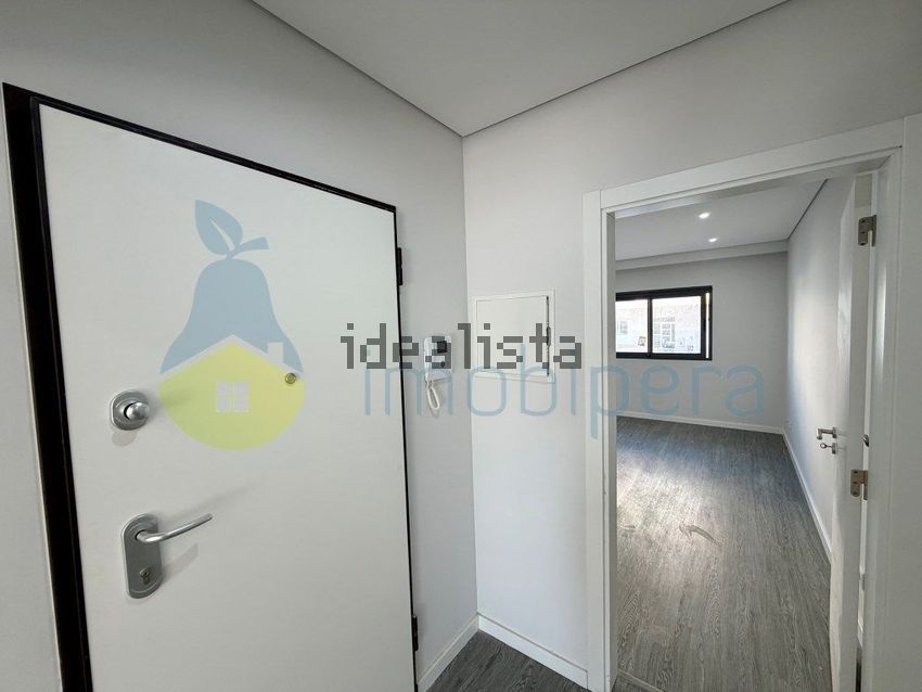 Apartamento T3 à venda em Quelfes, Olhão — foto 9