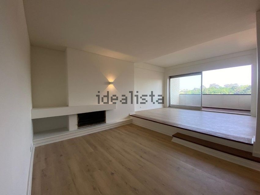 Apartamento T4 à venda em Senhora da Hora, €510.000