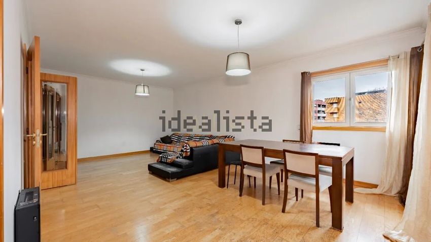 Apartamento T4 à venda em Creixomil, Guimarães — foto 3