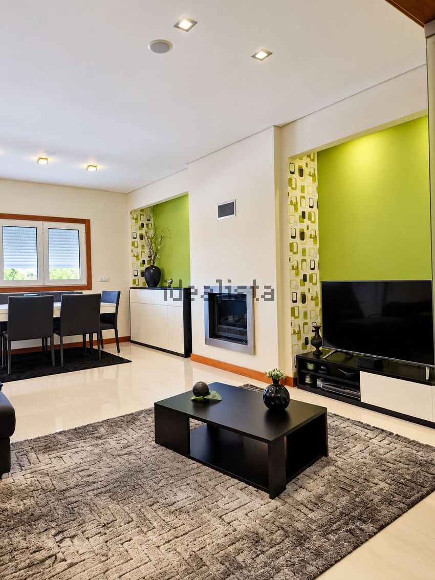 Apartamento T4 em SANTA MARIA DOS OLIVAIS, €367.000
