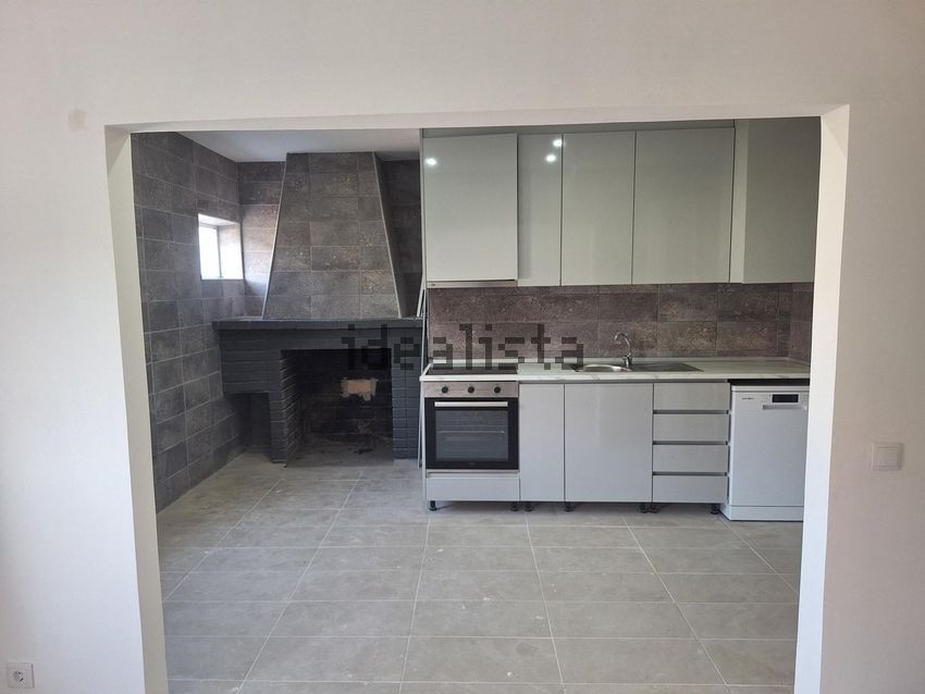 Apartamento T3 à venda em Celorico (São Pedro e Santa Maria) e Vila Boa do Mondego, Celorico da Beira — foto 5