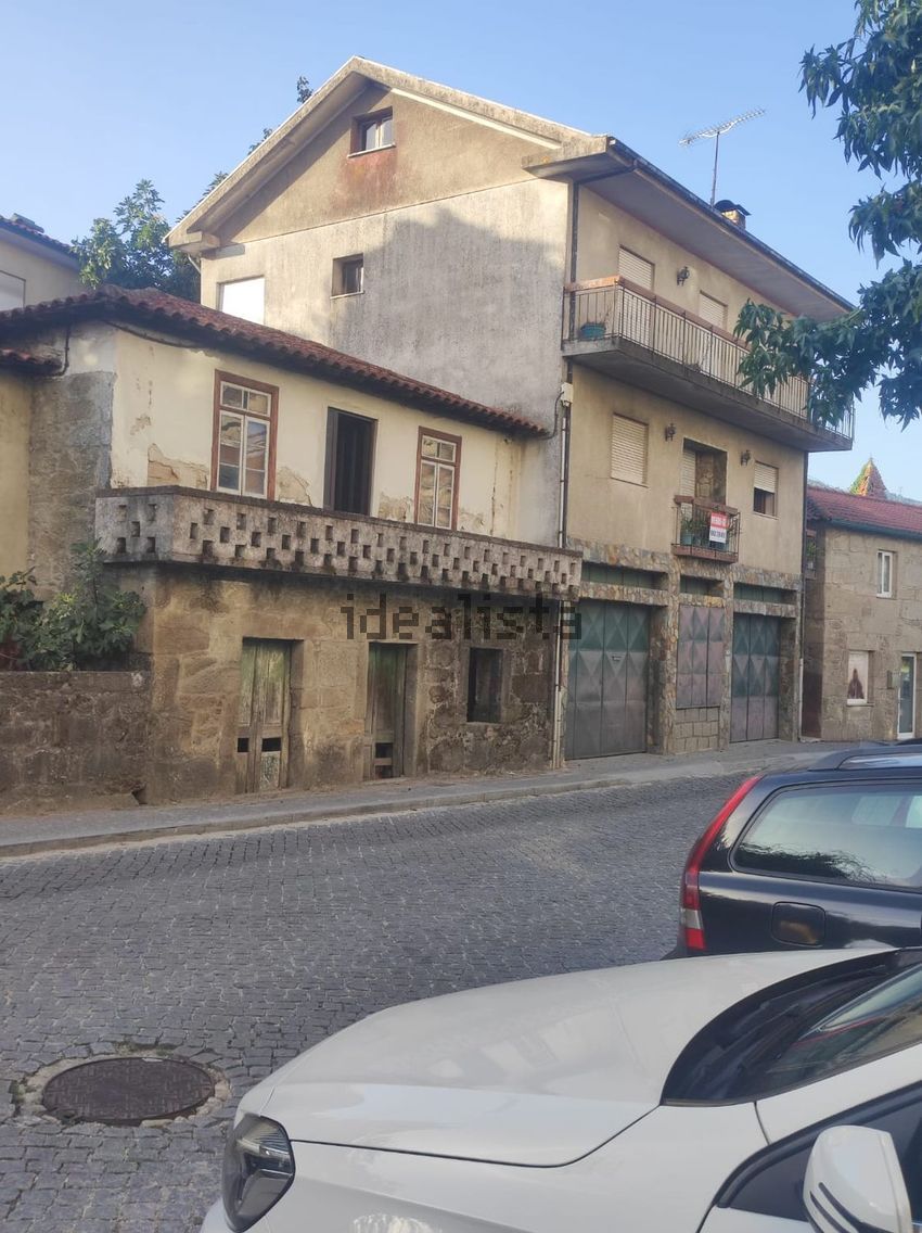 Moradia T6+ em Amares e Figueiredo, €350.000