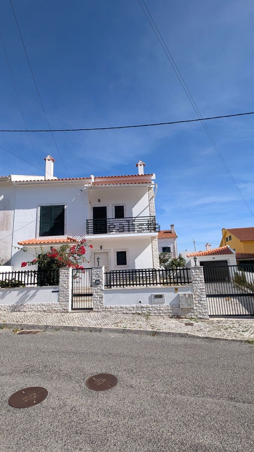Moradia T3 em Algueirão-Mem Martins, €595.000