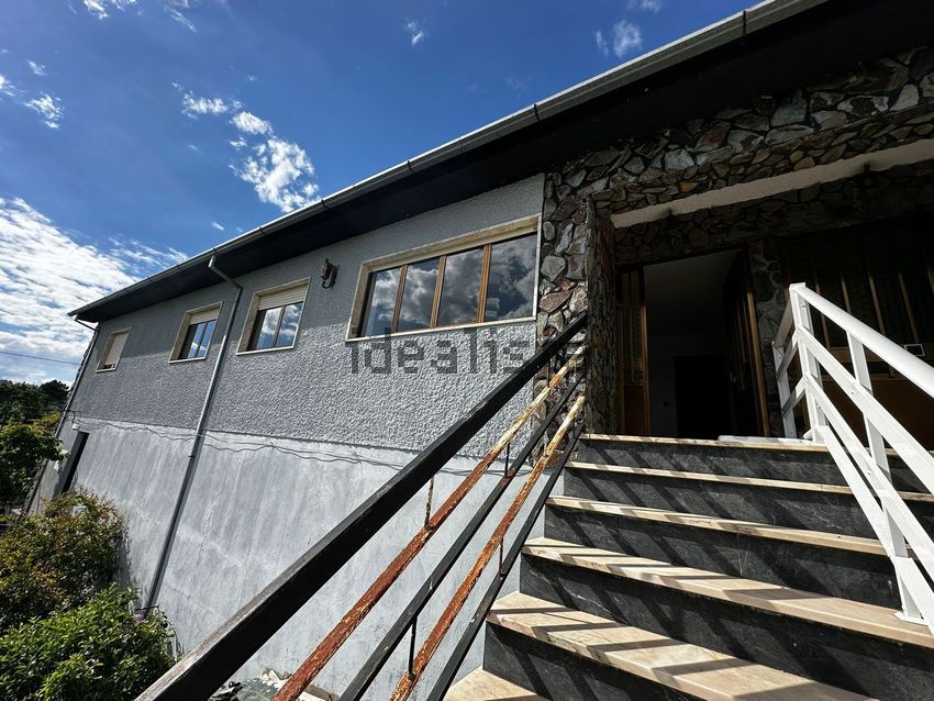 Moradia T2 em Pega, €148.000