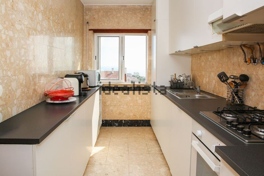 Apartamento T4 em Penha de França, €460.000