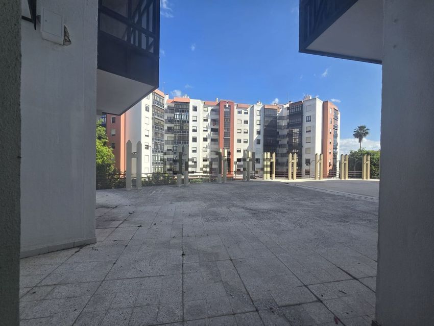Apartamento T1 à venda em Santa Iria de Azoia, São João da Talha e Bobadela, Loures — foto 2