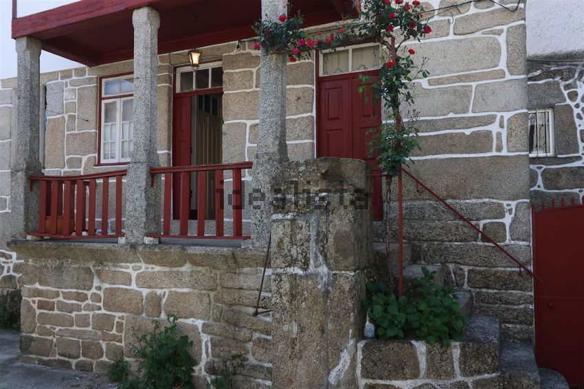 Moradia T5 à venda em Figueiró da Granja, Fornos de Algodres — foto 3