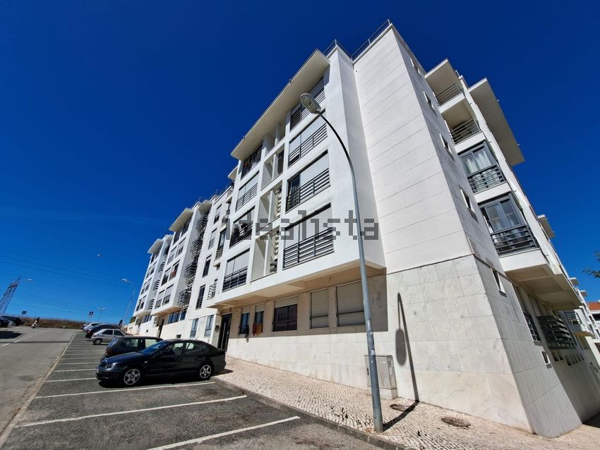 Apartamento T2 à venda em Mina de Água, Amadora — foto 3