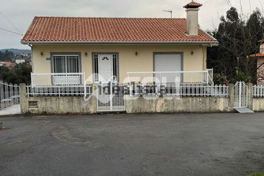 Moradia T3 à venda em Quinchães, Fafe — foto 2