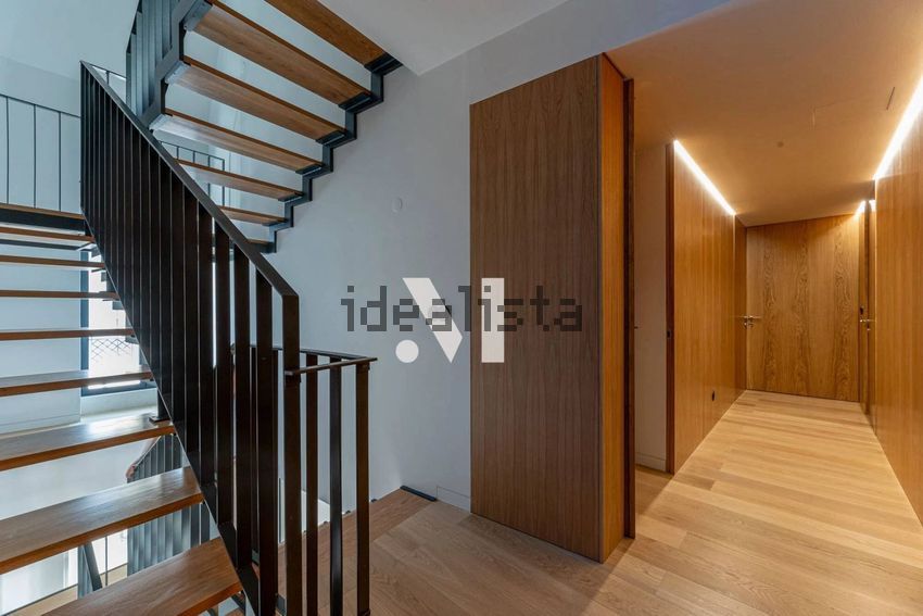 Moradia T5 à venda em Campolide, Lisboa — foto 7