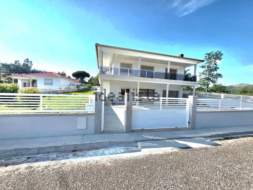 Moradia T3 à venda em Ferreira, Paços de Ferreira — foto 4