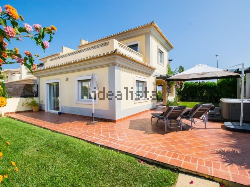 Moradia T2 em Almancil, €695.000