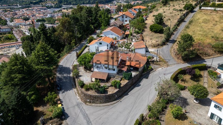 Moradia T3 à venda em Lamego (Almacave e Sé), Lamego — foto 3