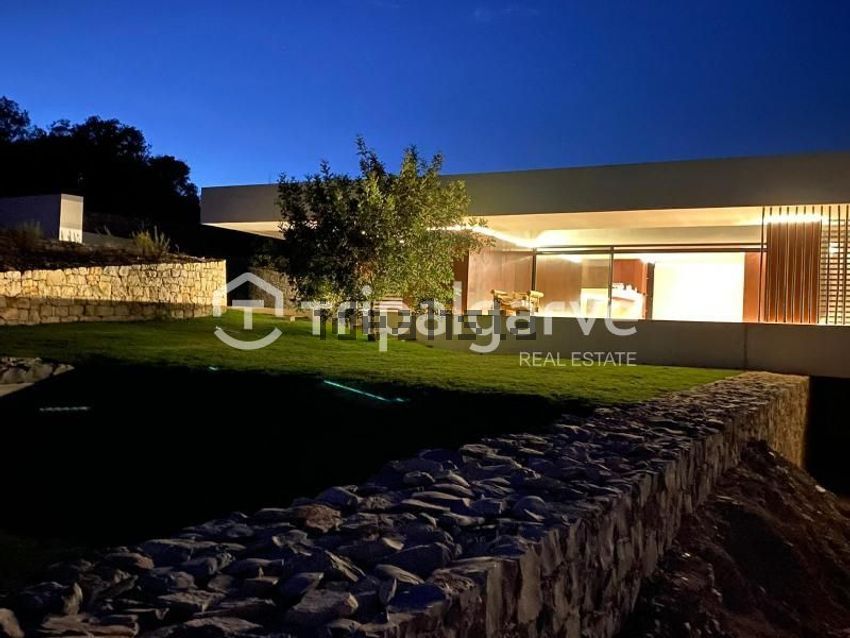 Moradia T4 à venda em Santa Bárbara de Nexe, Faro — foto 25