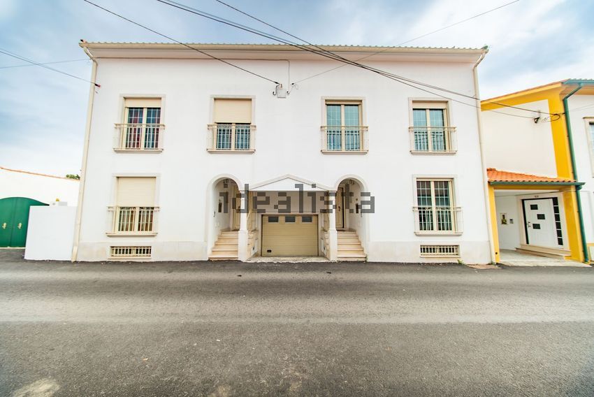 Moradia T4 em Torres Novas (Santa Maria, Salvador e Santiago), €360.000
