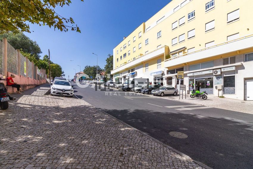 Apartamento T3 à venda em Santa Iria de Azoia, São João da Talha e Bobadela, Loures — foto 29