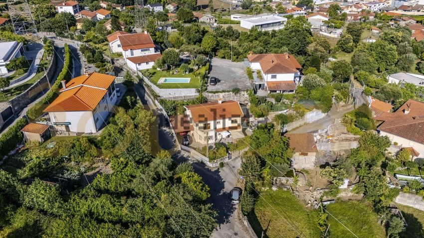 Moradia T3 à venda em Fonte Arcada e Oliveira, Póvoa de Lanhoso — foto 7