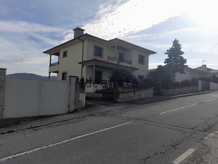 Moradia T6+ à venda em Aldão, Guimarães — foto 5