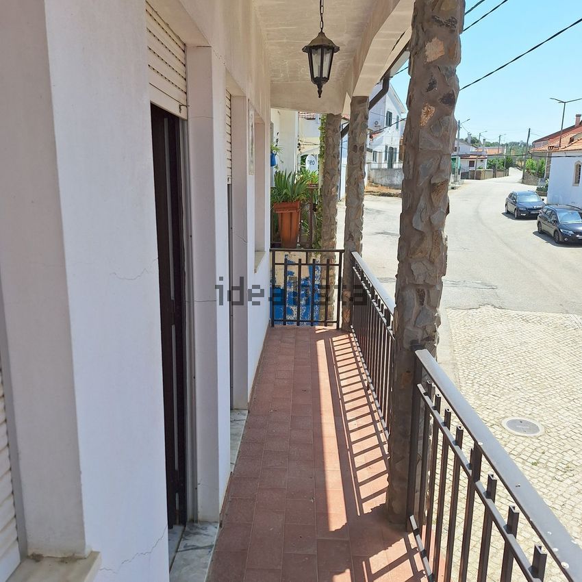 Moradia T4 à venda em Eucisia, Alfândega da Fé — foto 10