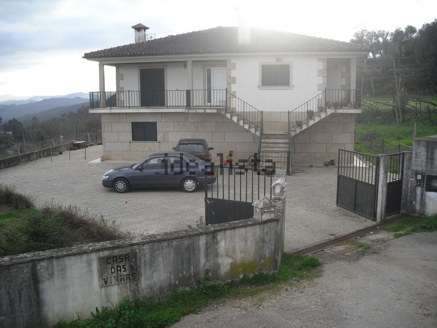 Moradia T6+ à venda em Moreira do Castelo, Celorico de Basto — foto 4