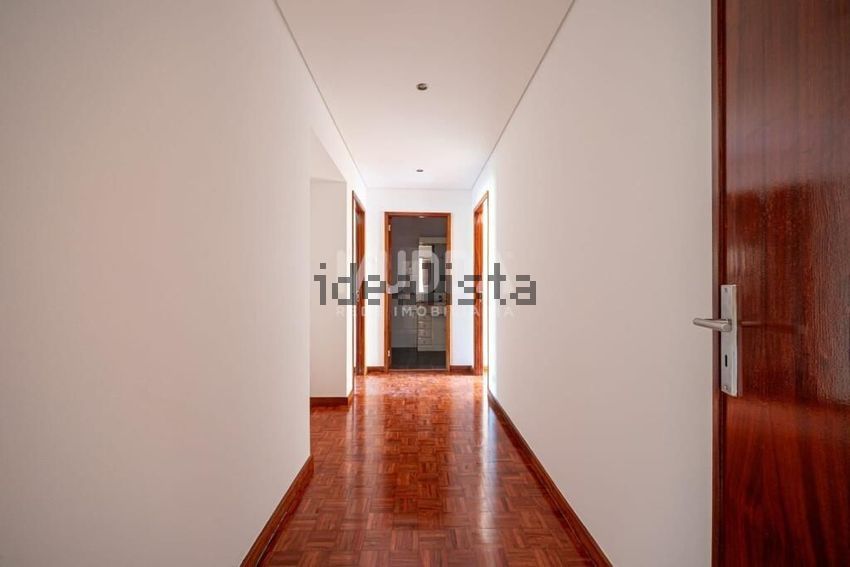 Apartamento T4 à venda em Oliveira de Azeméis, Santiago de Riba-Ul, Ul, Macinhata da Seixa e Madail, Oliveira de Azeméis — foto 7
