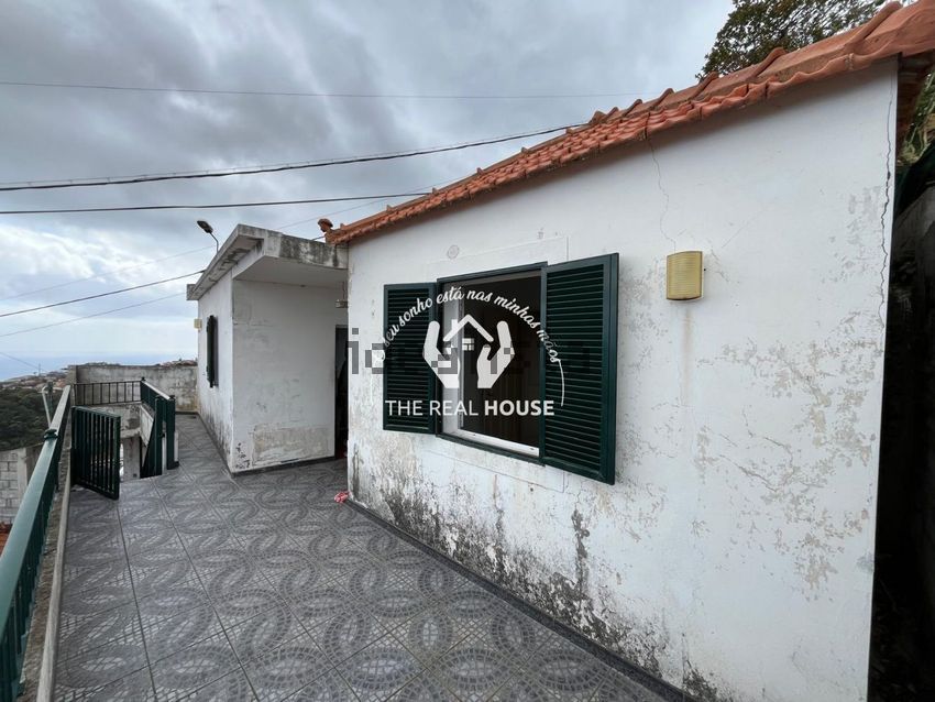 Moradia T2 em Santo António, €167.000