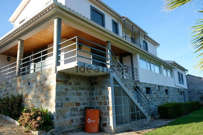 Moradia T5 à venda em São Pedro de Veiga de Lila, Valpaços — foto 2
