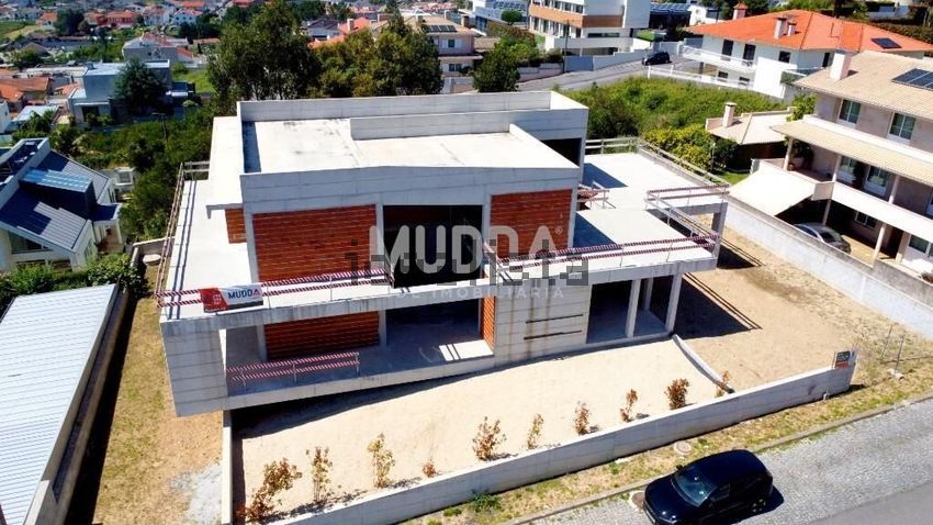 Moradia T4 à venda em Escapães, Santa Maria da Feira — foto 9