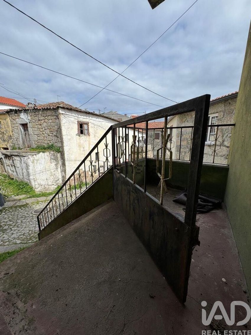 Moradia T3 à venda em Vale de Azares, Celorico da Beira — foto 11
