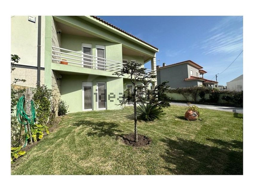 Moradia T5 em Argivai, €630.000