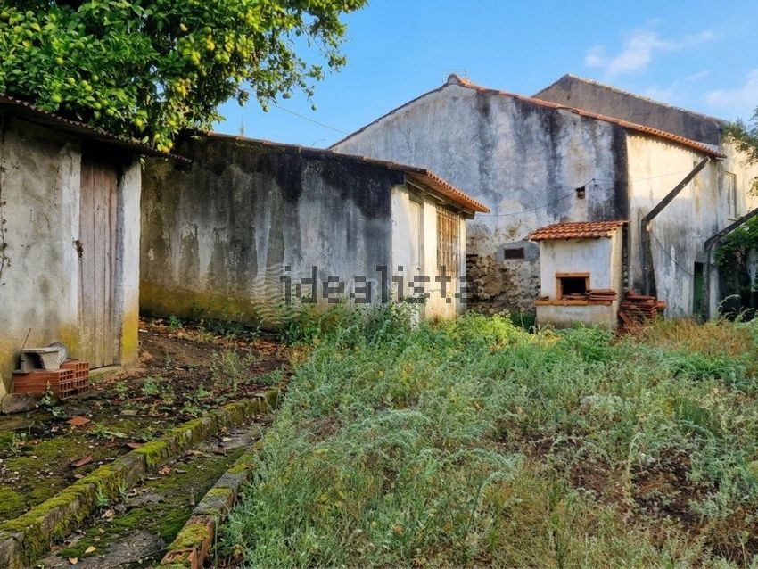 Moradia T2 em Cernache do Bonjardim, Nesperal e Palhais, €85.000