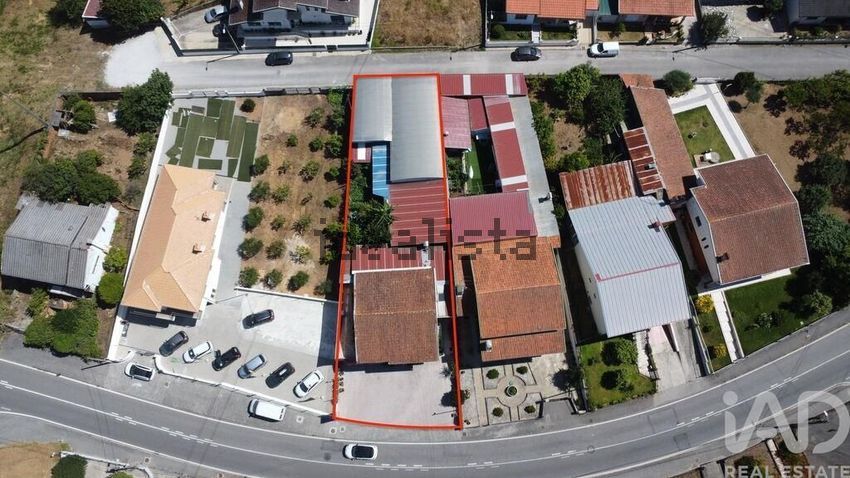 Moradia T3 à venda em Oiã, Oliveira do Bairro — foto 2