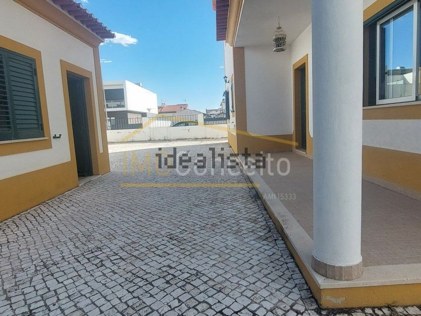 Moradia T3 à venda em Nossa Senhora de Fátima, Entroncamento — foto 9