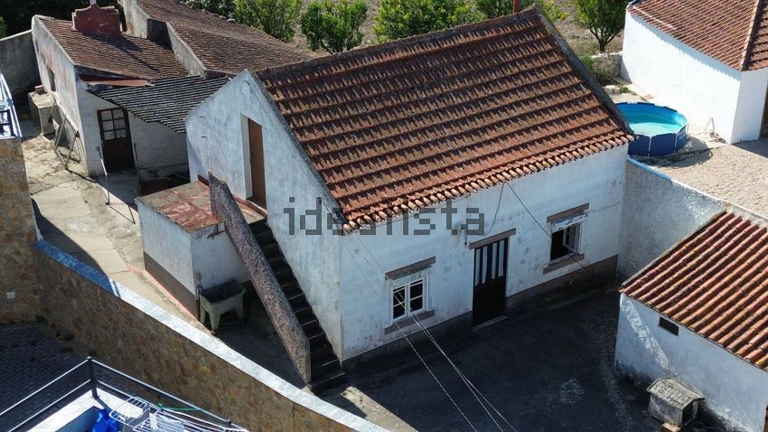 Moradia T3 em Serra D'El-Rei, €220.000