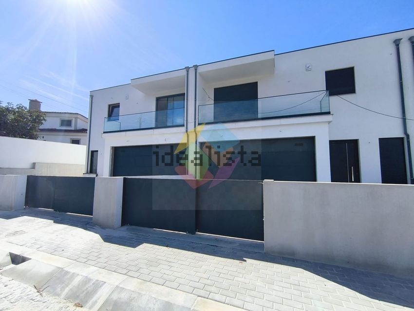 Moradia T3 à venda em Argoncilhe, Santa Maria da Feira — foto 3