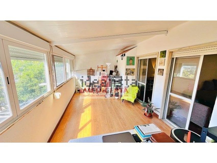 Apartamento T1 em Rio de Mouro, €237.500
