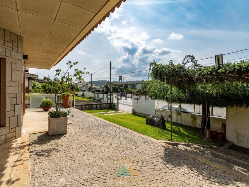 Moradia T4 à venda em Sequeira, Braga — foto 4