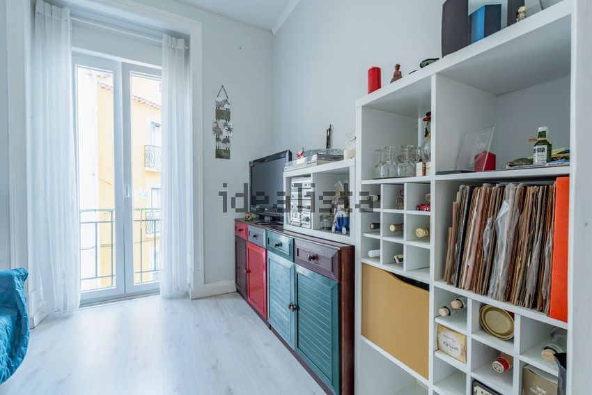 Apartamento T2 à venda em Santa Maria Maior, Lisboa — foto 2