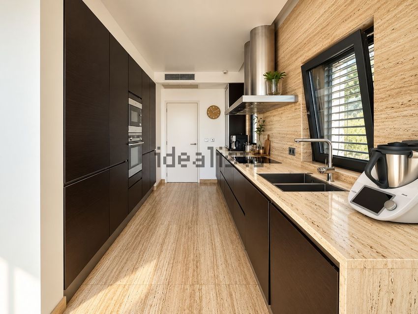 Moradia T4 à venda em Algés, Linda-a-Velha e Cruz Quebrada-dafundo, Oeiras — foto 8