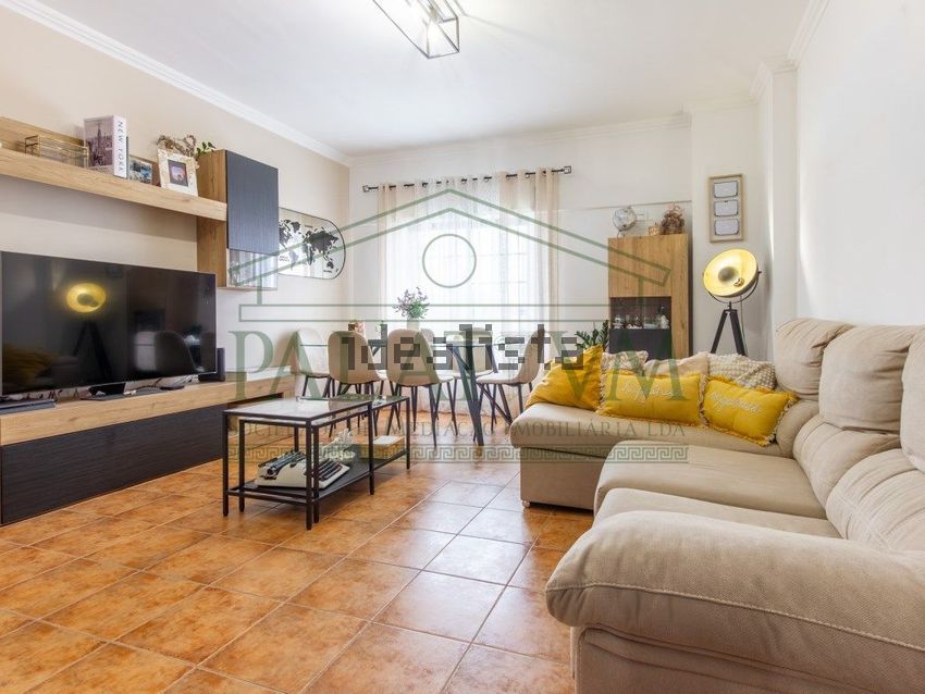 Apartamento T2 em Seixal, Arrentela e Aldeia de Paio Pires, €325.000