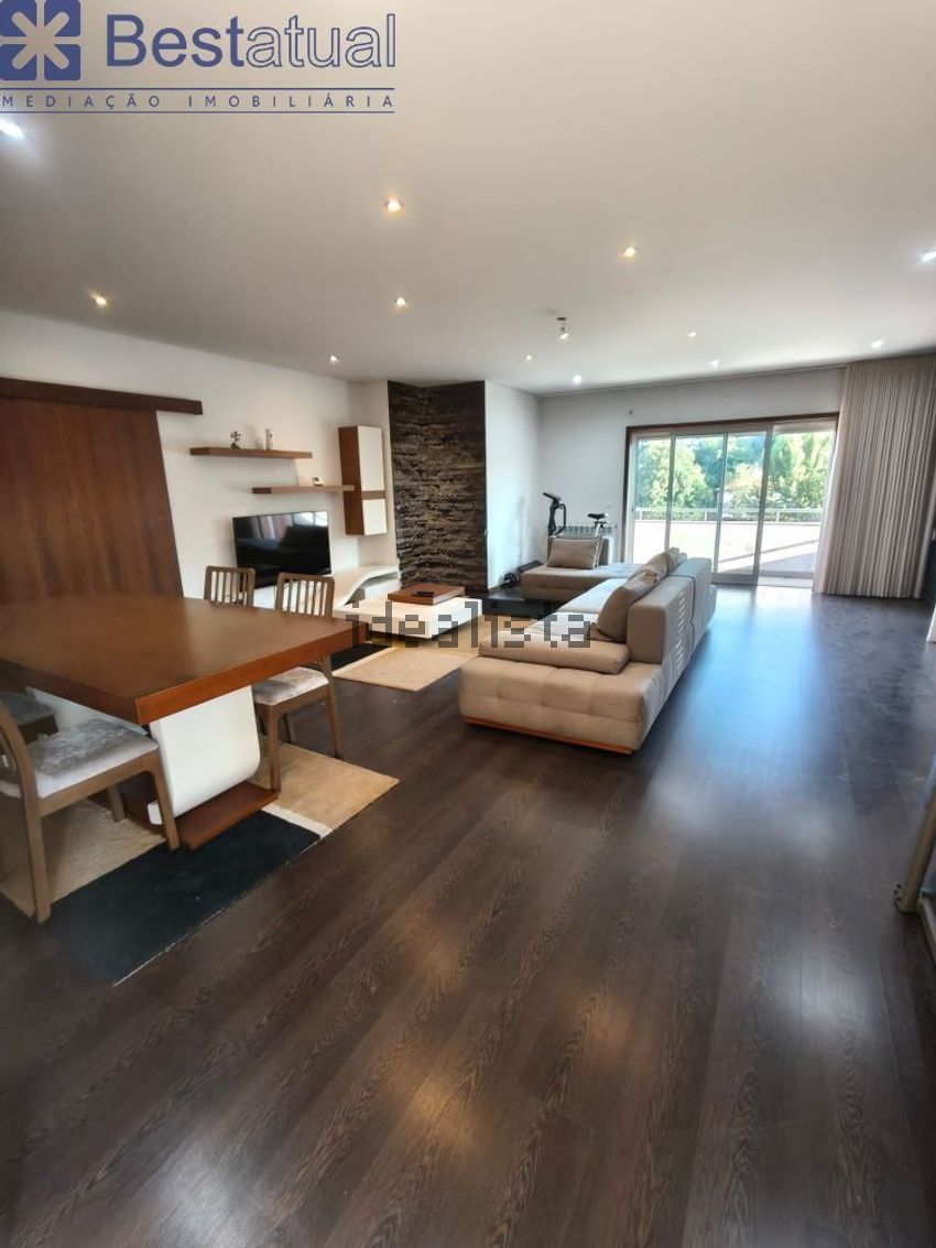 Apartamento T4 à venda em Vila Nova de Famalicão e Calendário, Vila Nova de Famalicão — foto 2