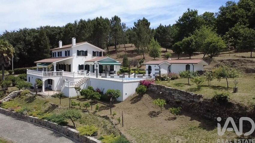 Moradia T4 em Ferreira de Aves, €570.000