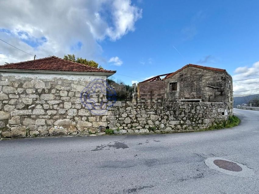 Moradia T4 à venda em Arouca e Burgo, Arouca — foto 2