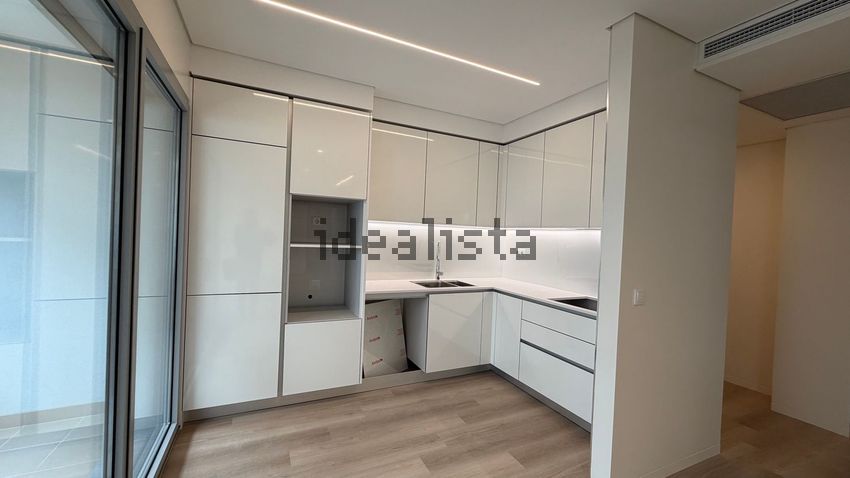 Apartamento T2 à venda em Lordelo do Ouro e Massarelos, Porto — foto 10