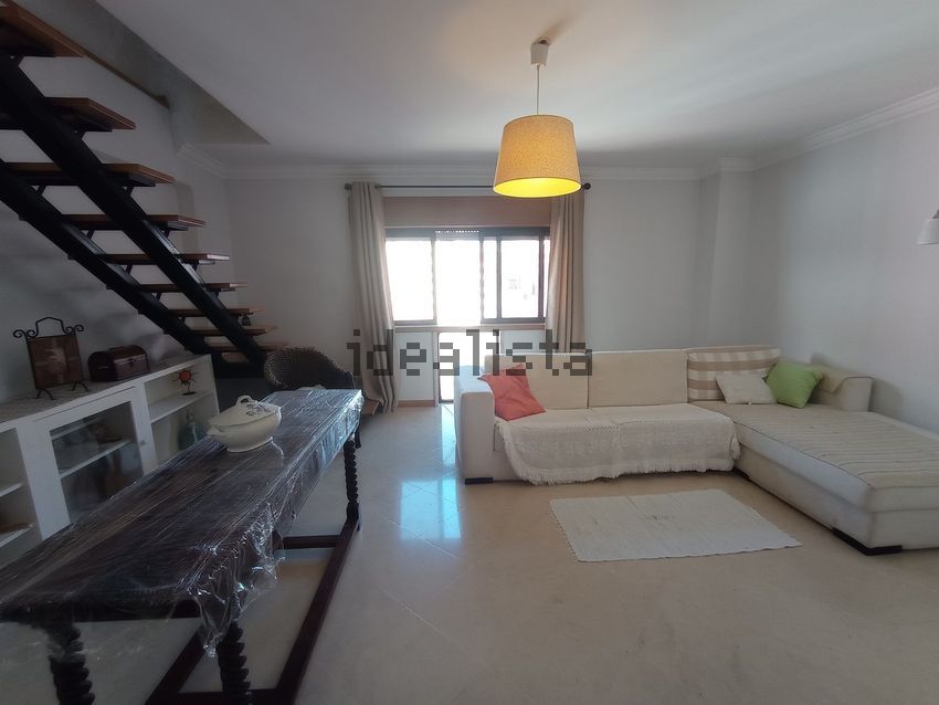 Apartamento T3 à venda em Ramada e Caneças, Odivelas — foto 2