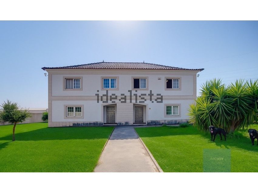 Moradia T6+ em Atalaia e Alto Estanqueiro-Jardia, €980.000