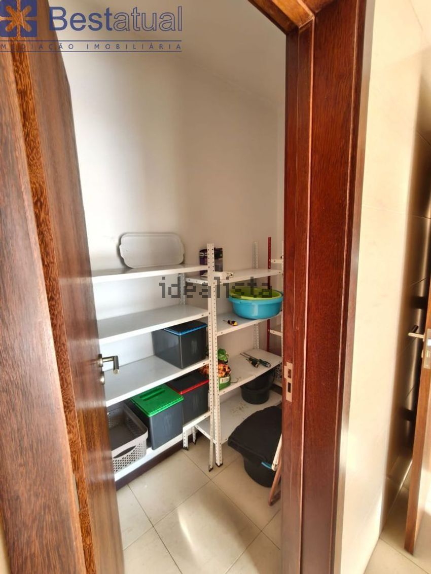 Apartamento T4 à venda em Vila Nova de Famalicão e Calendário, Vila Nova de Famalicão — foto 16