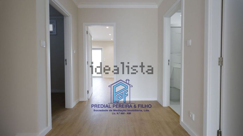 Apartamento T5 à venda em Cidade da Maia, Maia — foto 9