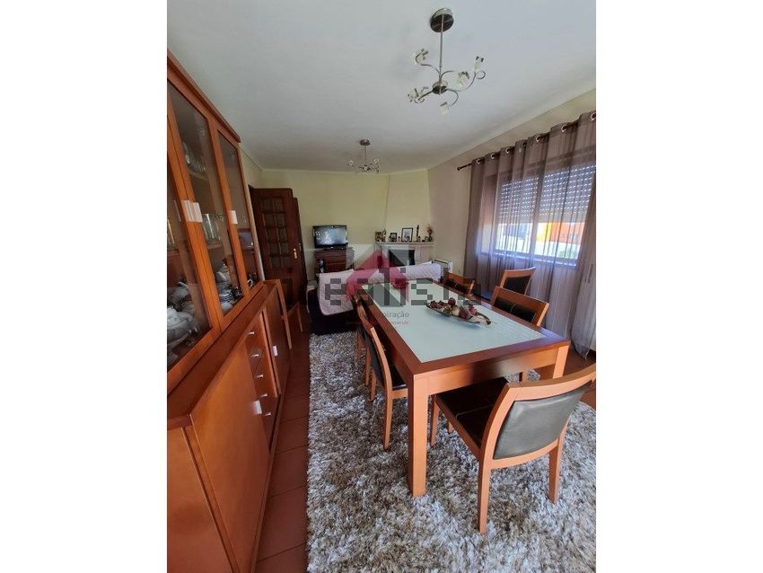 Moradia T3 à venda em Oliveirinha, Aveiro — foto 3