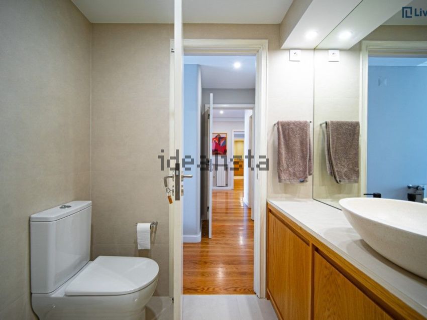 Apartamento T4 à venda em Lordelo do Ouro e Massarelos, Porto — foto 31